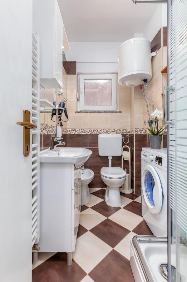 Apartman Vera Pula Extérieur photo