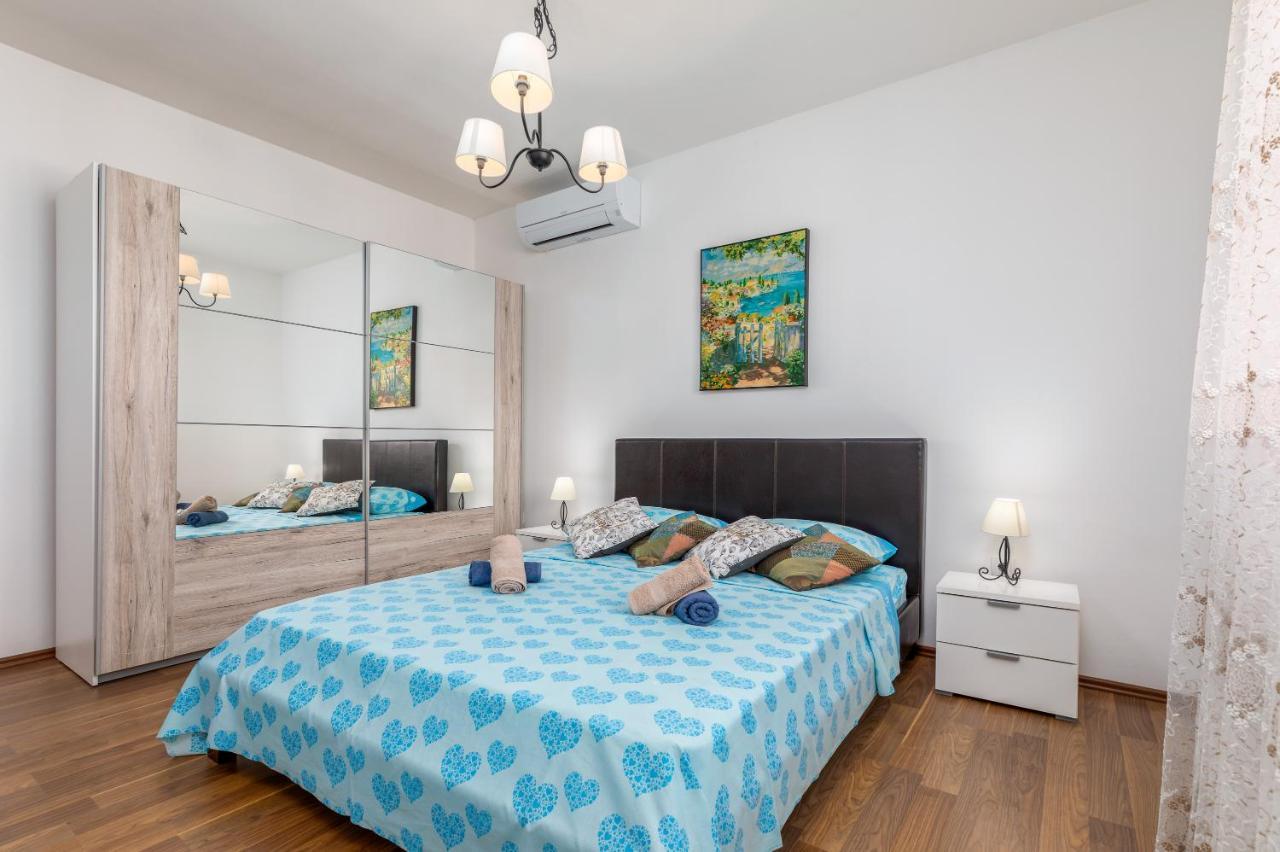 Apartman Vera Pula Extérieur photo