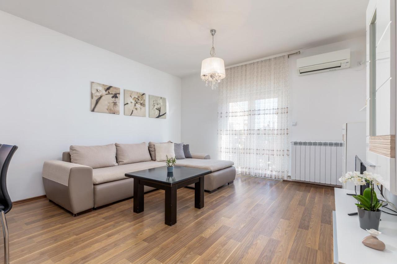 Apartman Vera Pula Extérieur photo