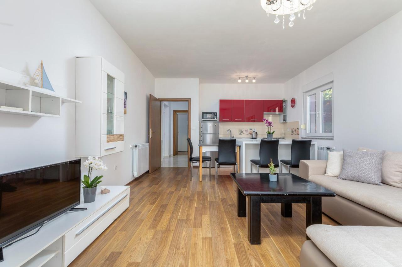 Apartman Vera Pula Extérieur photo