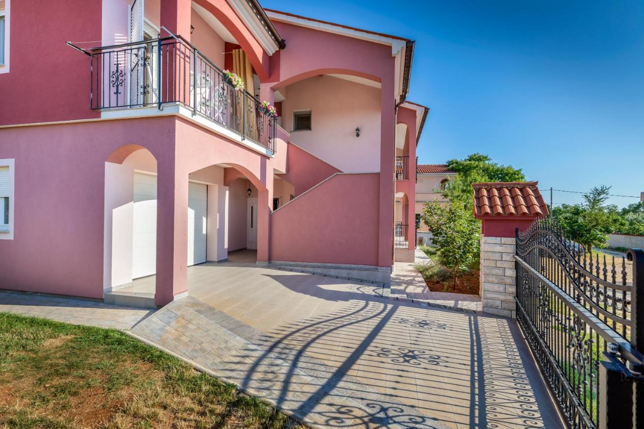 Apartman Vera Pula Extérieur photo